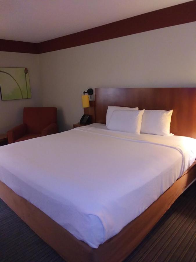 Travelodge By Wyndham Columbus State University מראה חיצוני תמונה