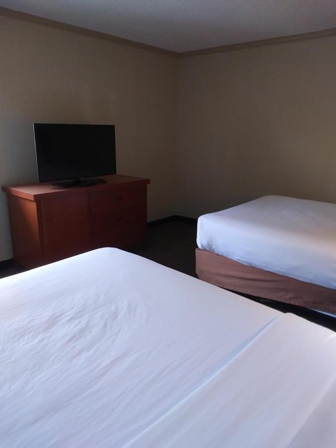 Travelodge By Wyndham Columbus State University מראה חיצוני תמונה