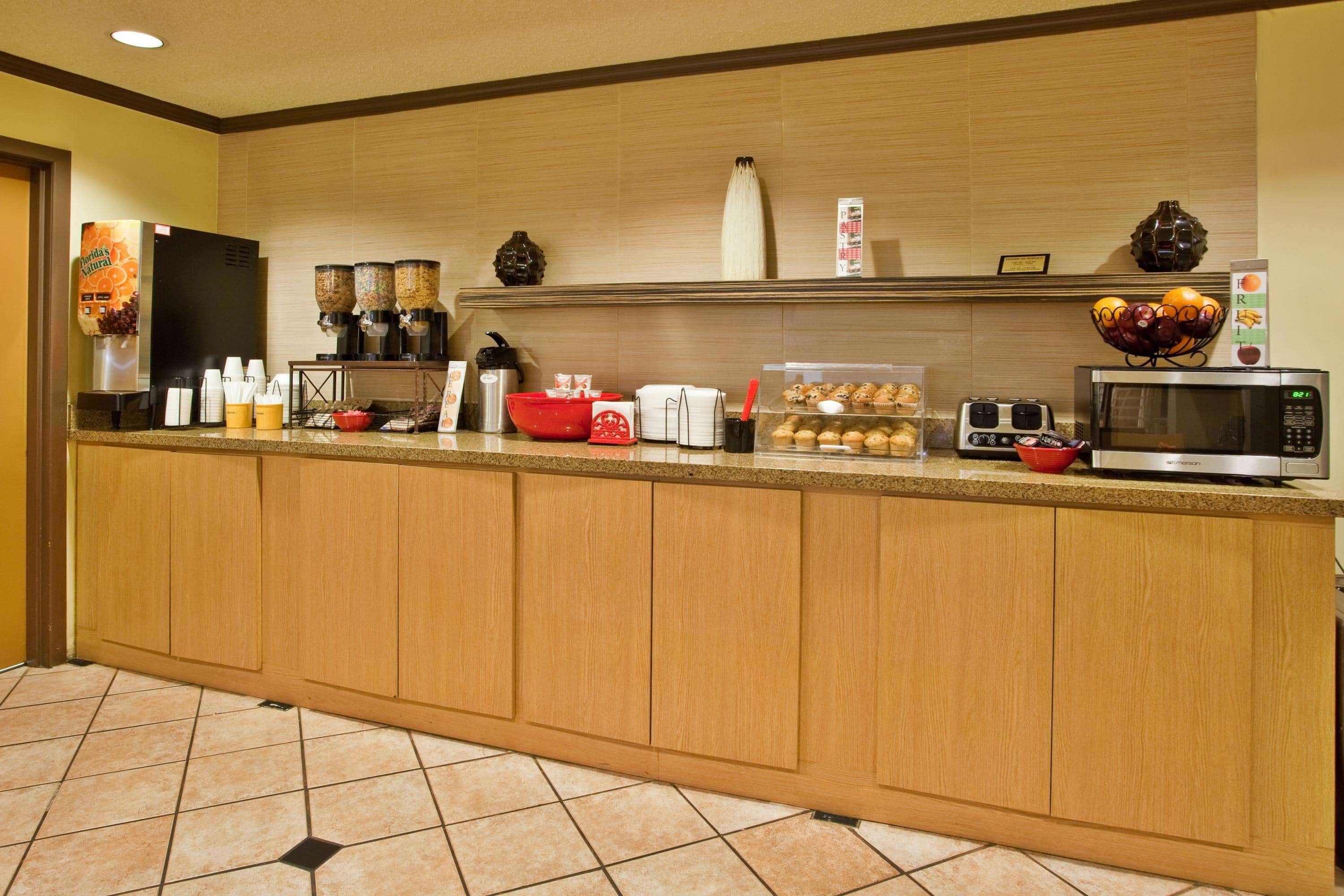 Travelodge By Wyndham Columbus State University מראה חיצוני תמונה