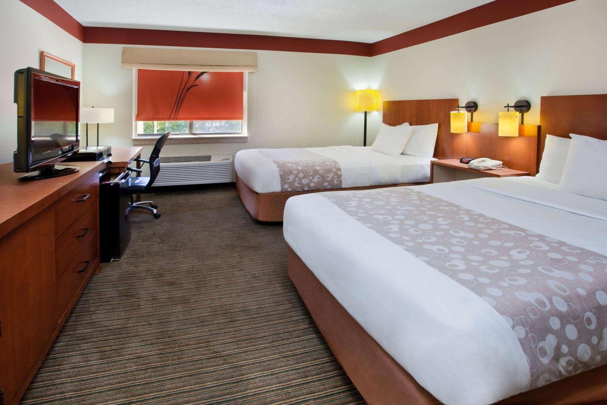 Travelodge By Wyndham Columbus State University מראה חיצוני תמונה