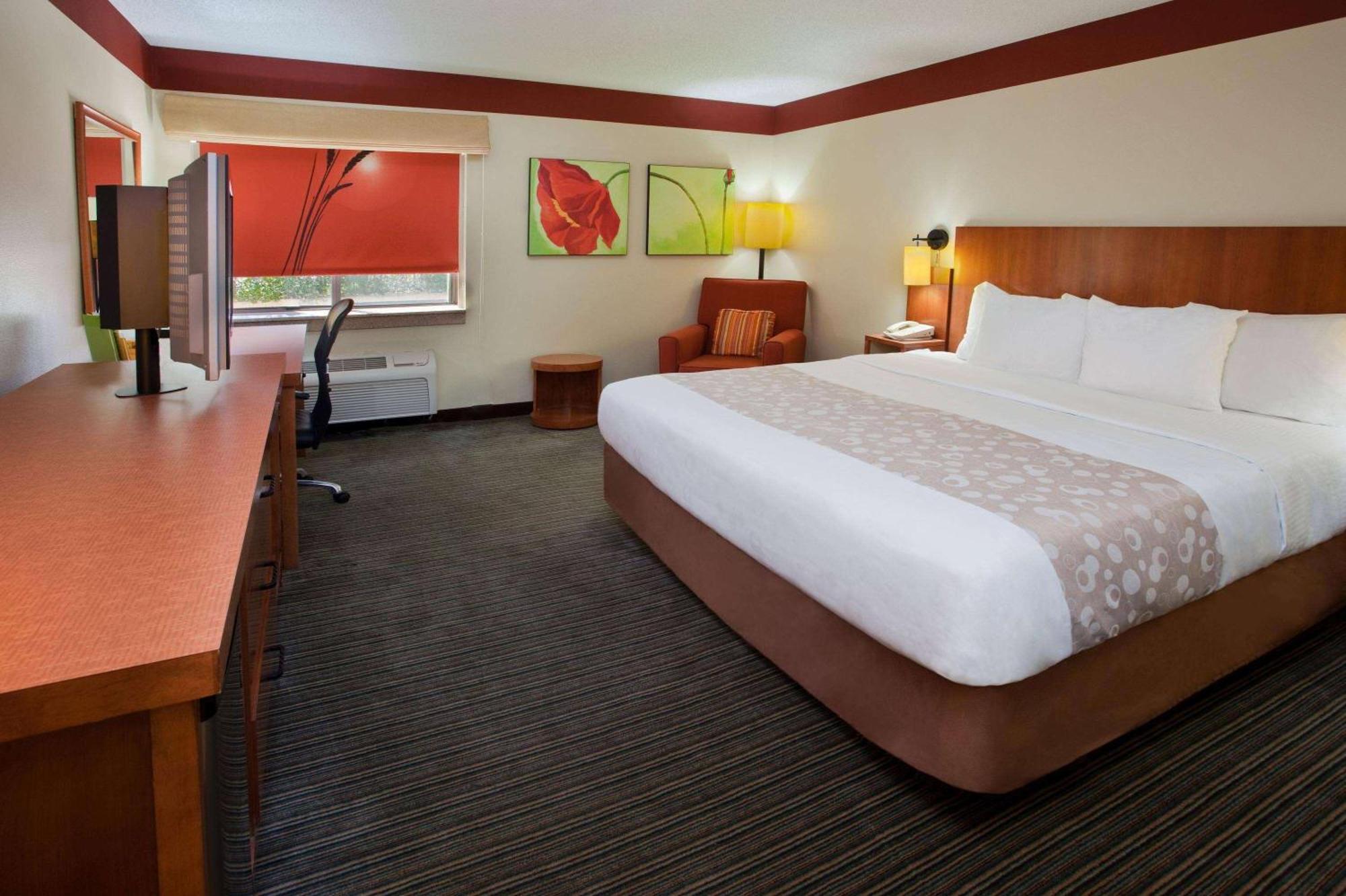 Travelodge By Wyndham Columbus State University מראה חיצוני תמונה
