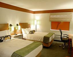 Travelodge By Wyndham Columbus State University מראה חיצוני תמונה